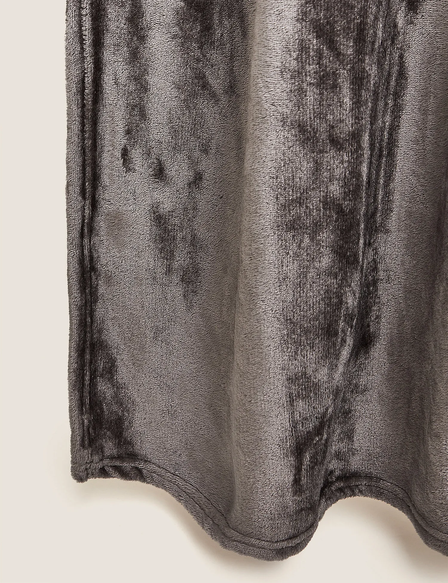 M&S Fleece Throw