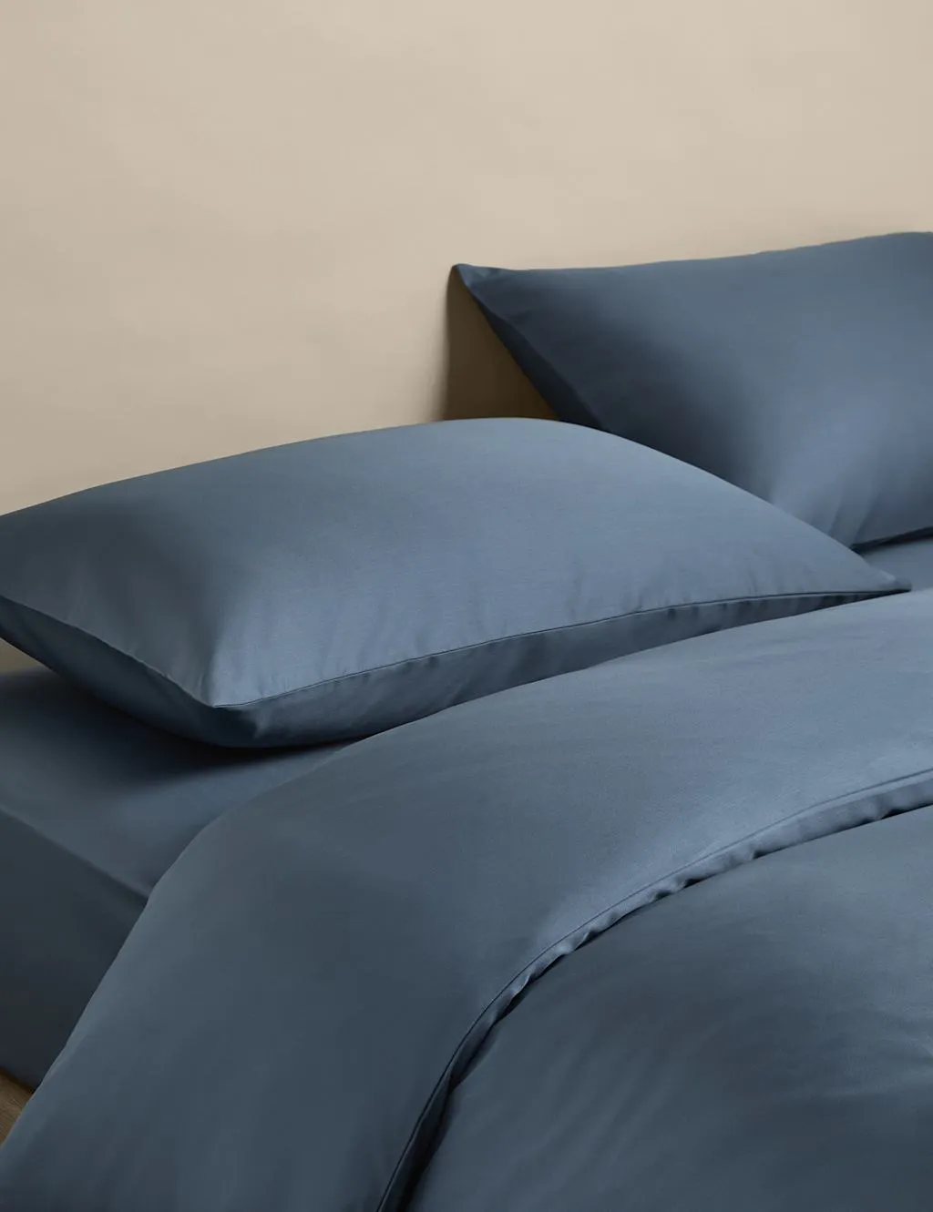 M&S Egyptian Cotton 400 Thread Count Silky Bedding Set Slate Blue