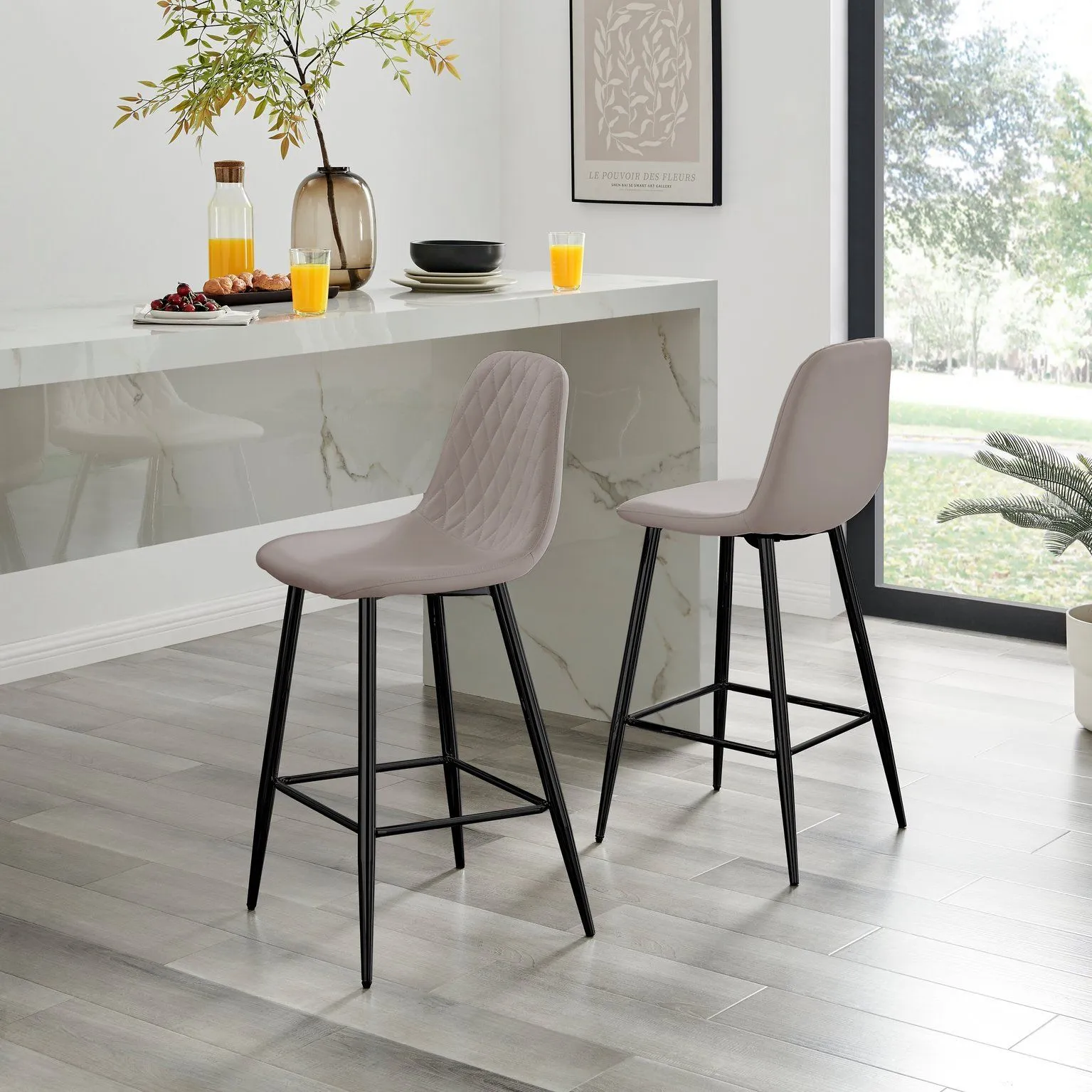 FurnitureboxUK Corona Set of 2 Counter Stools - Faux Leather Counter Stools With Black Legs - Kitchen Island Stool in Beige