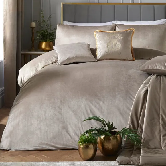 Laurence Llewelyn-Bowen Montrose Duvet Cover and Pillowcase Set 1