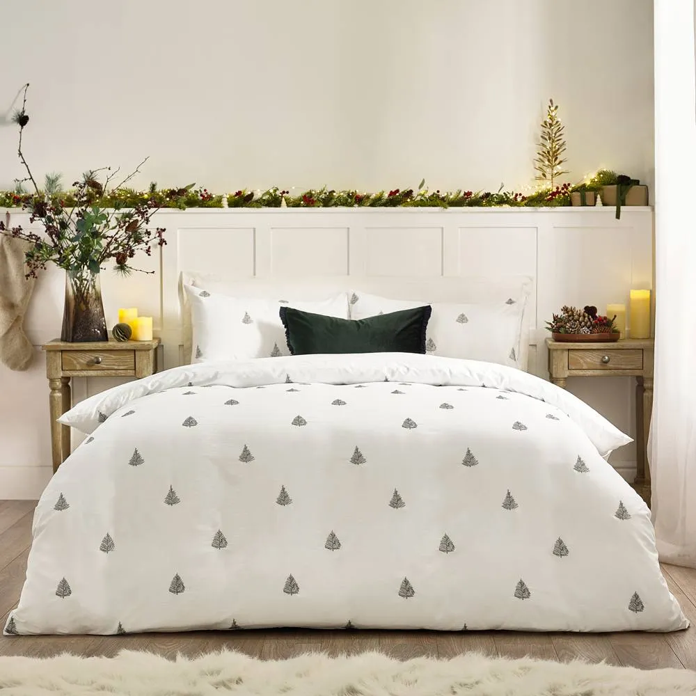 Wylder Winter Forest 100% Cotton Embroidered Duvet Cover Set in White