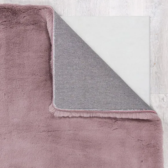 Ivy Luxury Supersoft Faux Fur Rug 3