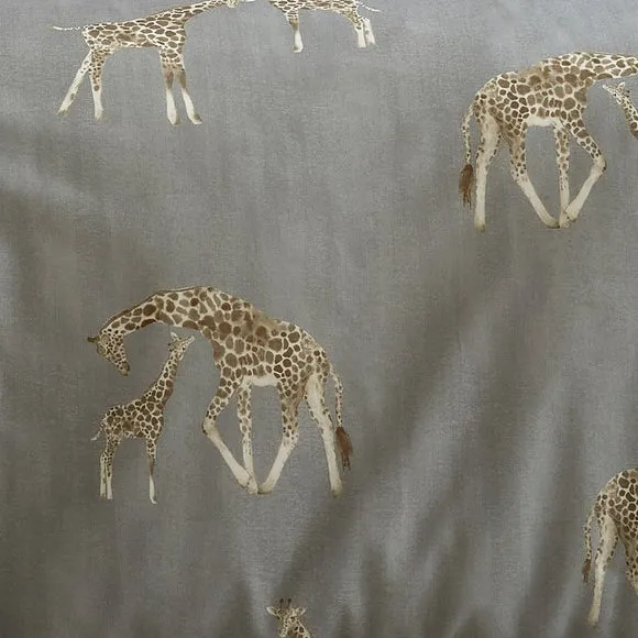 Milo Giraffe Polycotton Duvet Cover & Pillowcase Set 4