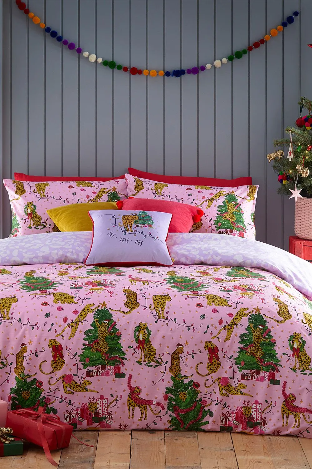 Furn. Purrfect Christmas Abstract Leopard Single Duvet Cover Set, Pink