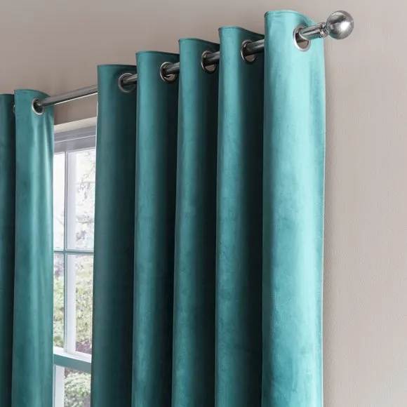 Luxe Velour Eyelet Curtains (Blackout Available)