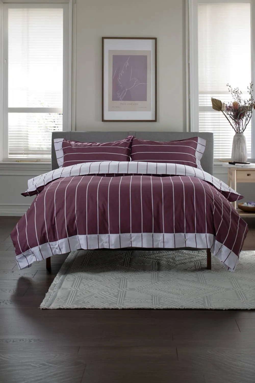The Lyndon Company Next Level 100% Duvet Cover Set with Cuff Detailing in Burgundy 1