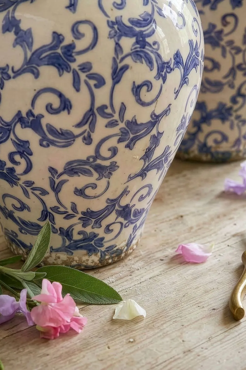 Dibor Vintage Solene Small Blue Botanical Round Flower Vase H23 x Dia19cm in Cream 3