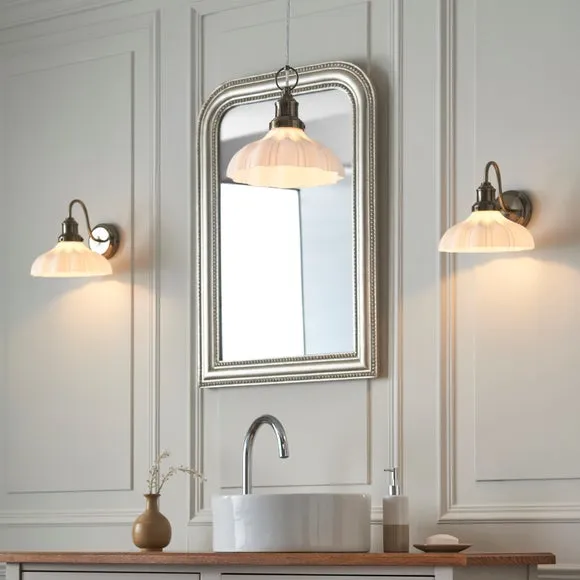 Ashwell Traditional Bathroom Wall Light 6