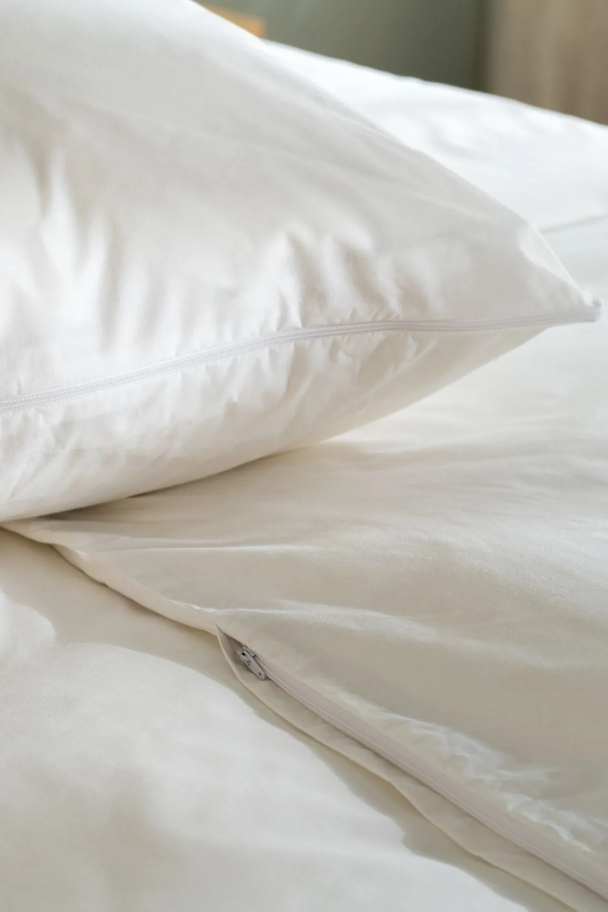 Soak&Sleep Water Repellent Pillow Protector Pair in White 2