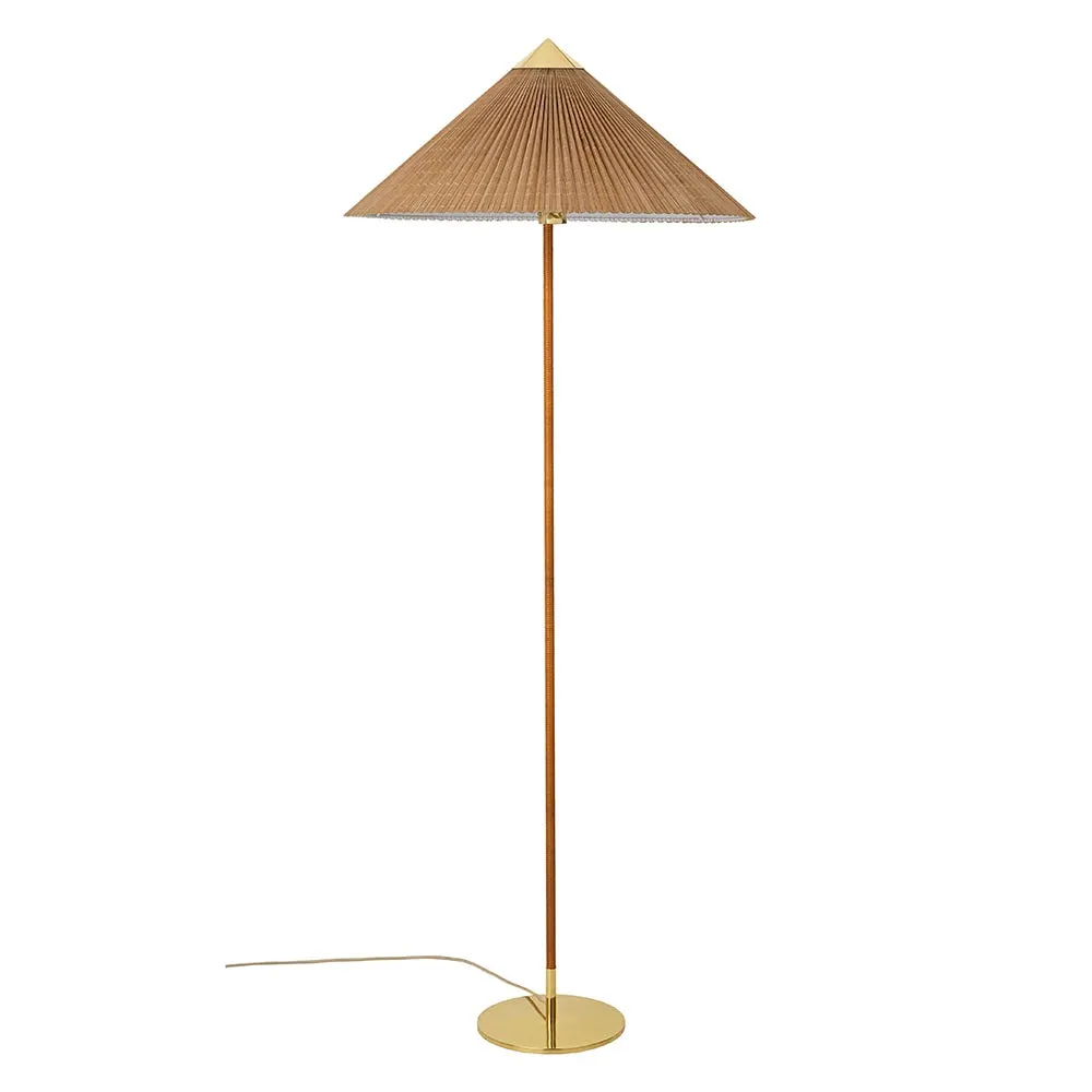 Gubi 9602 Floor Lamp Brass/Bamboo 2