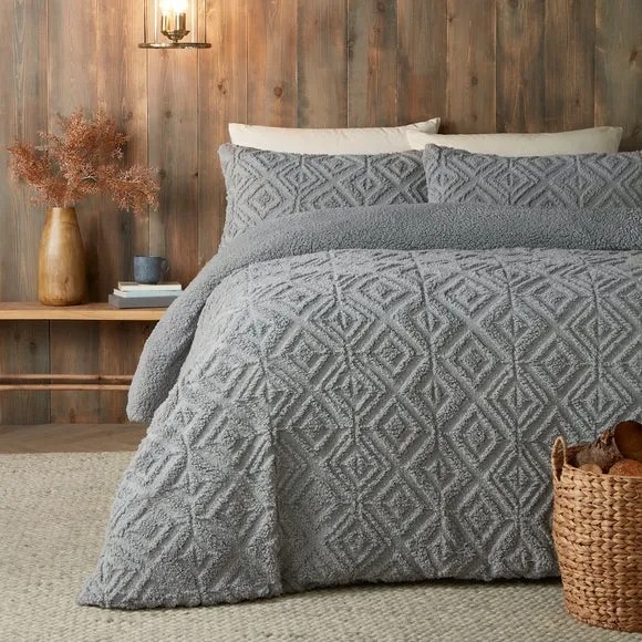 Fusion Geo Fleece Duvet Cover & Pillowcase Set 1
