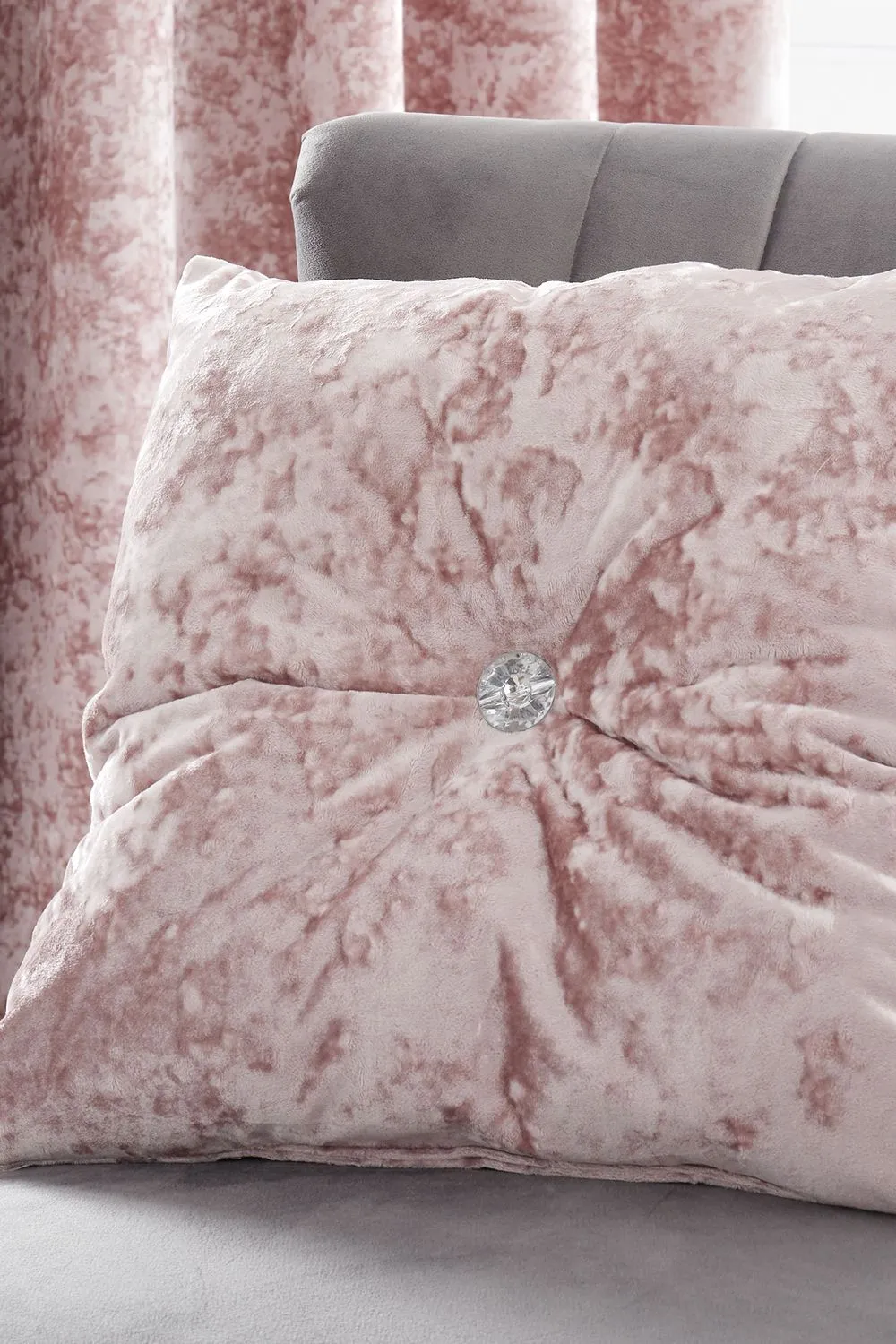 Catherine Lansfield Crushed Velvet Cushion in Pink