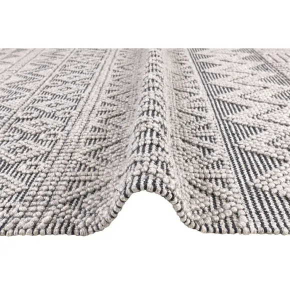 Anya Rug 6