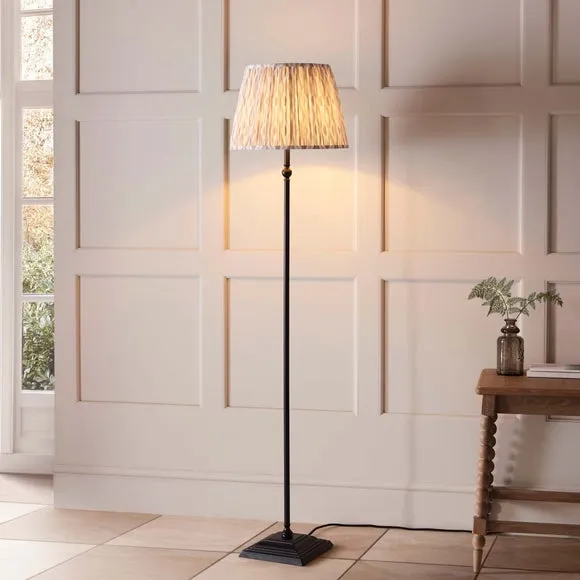 Vogue Leila Floor Lamp 2