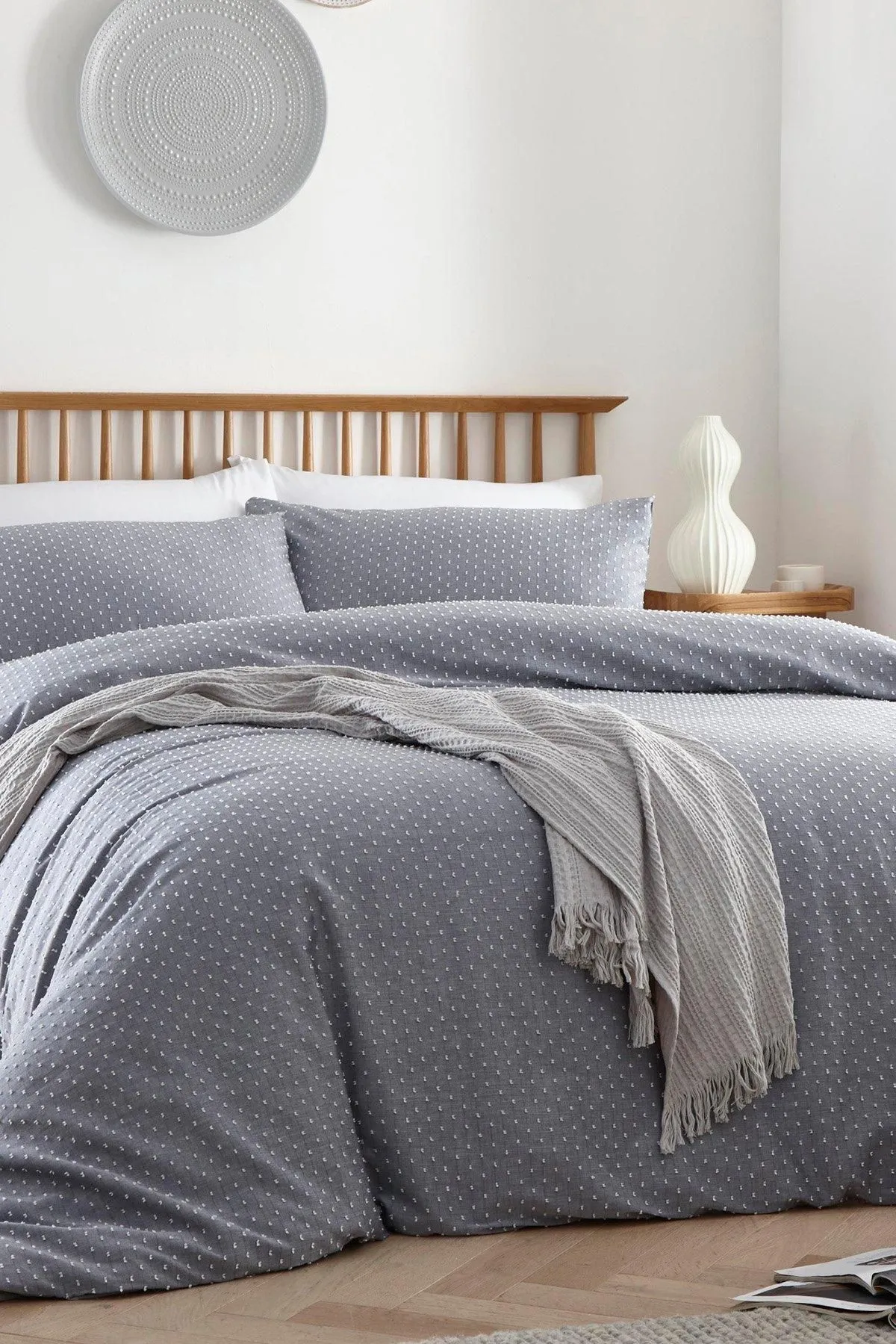 Appletree 'Waterford' 100% Cotton Tufted Duvet Cover Set in Blue 6
