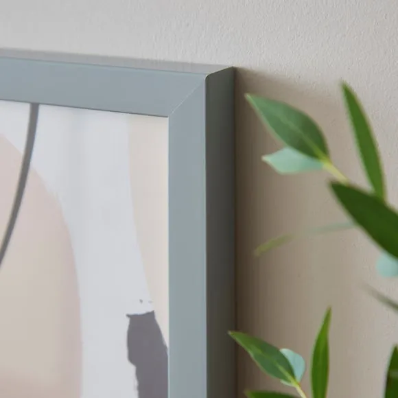 Essentials Photo Frame 2