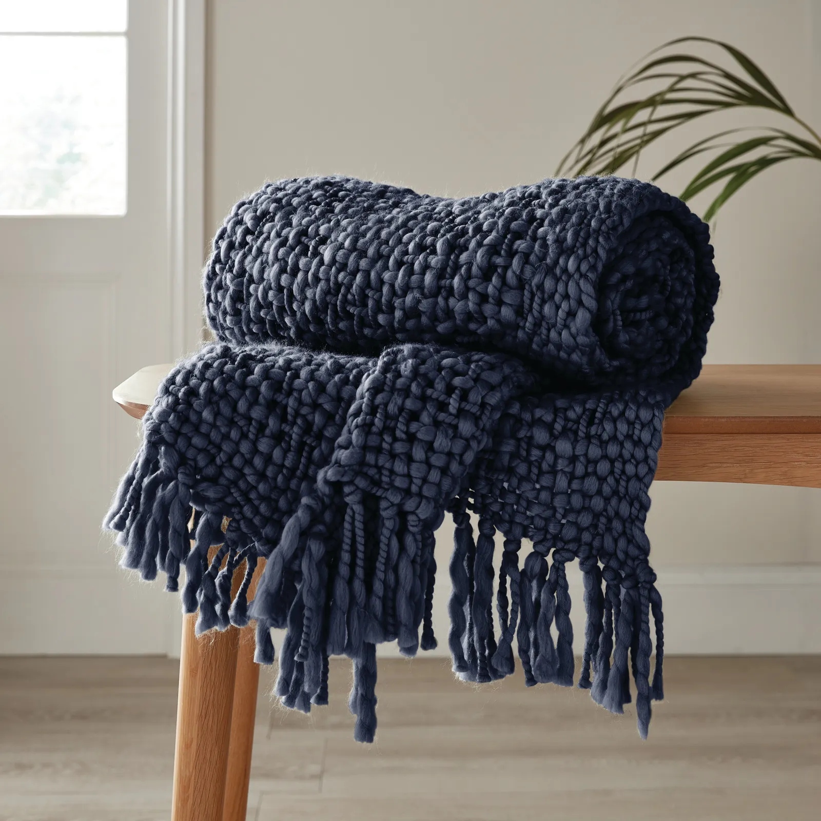 Freya Chunky Knit 130cm x 180cm Throw Navy Blue