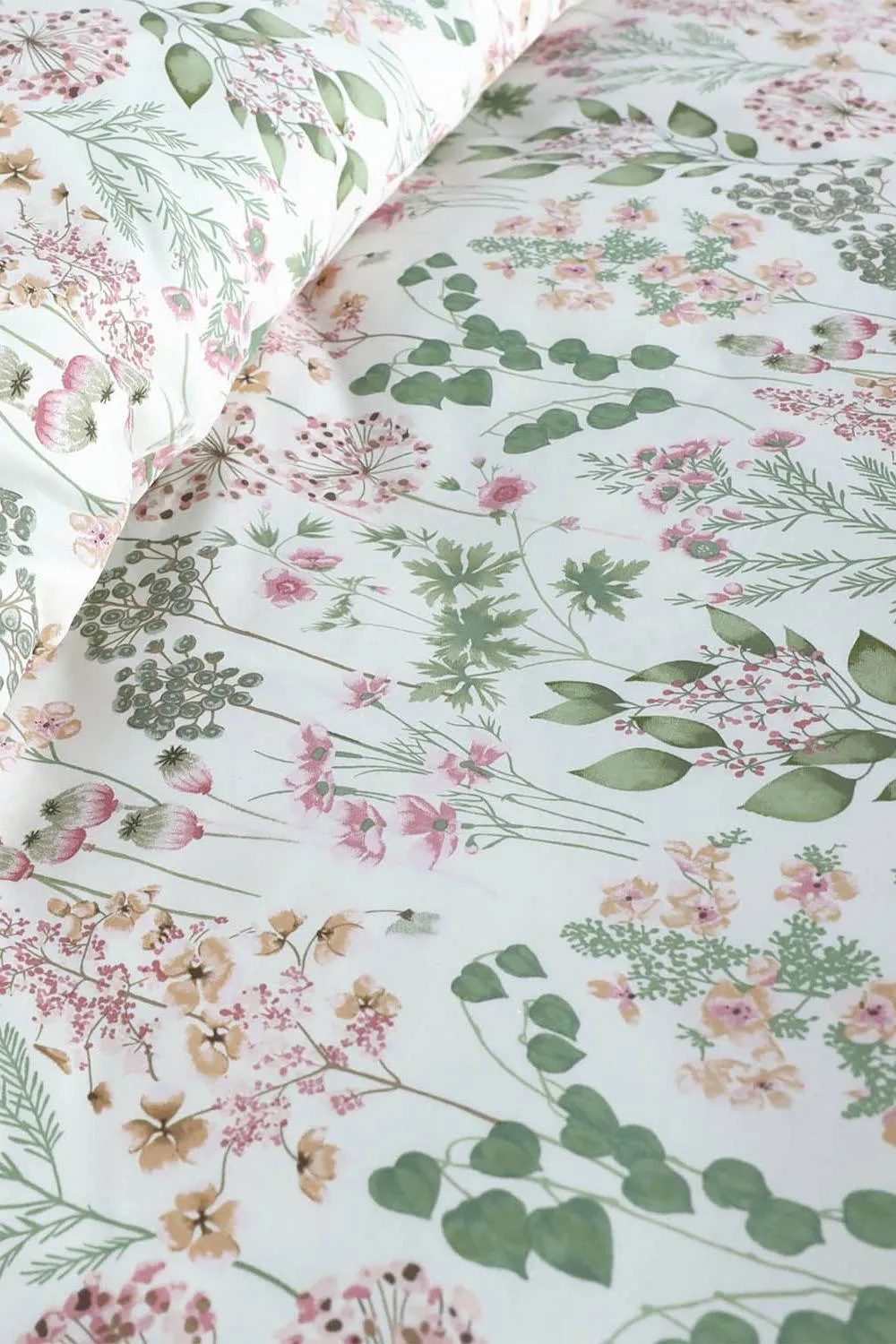 Martex Studio Edition Wildflower Field Duvet Cover Set 4