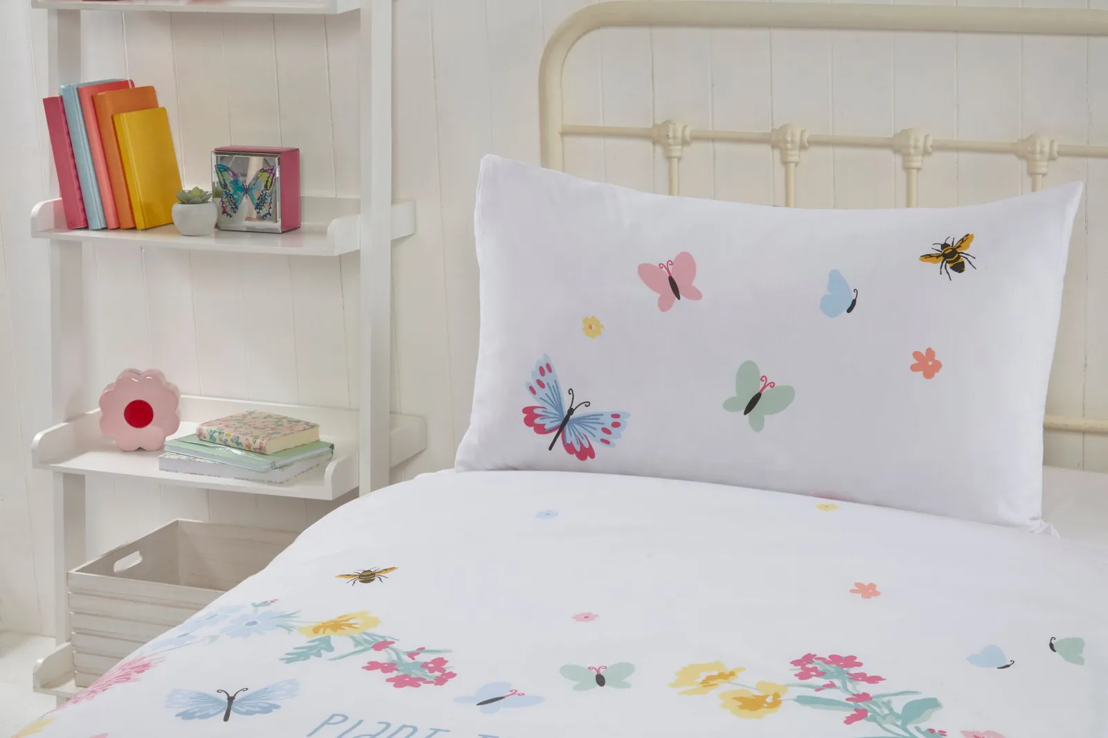 Rapport Home PH Butterflies & Bees Duvet Cover Set with Pillowcase in White 2