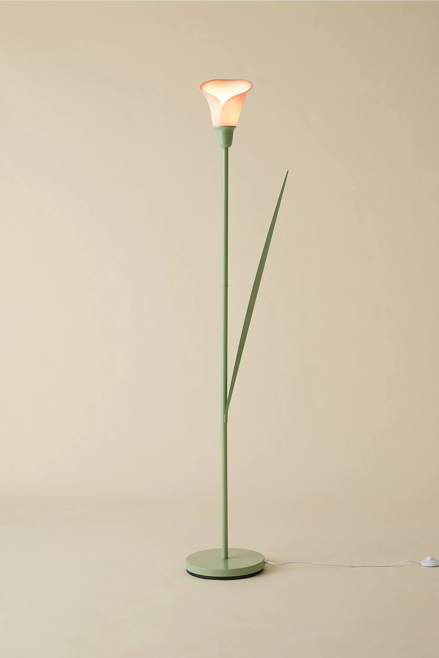 Alabela Floor Lamp 2