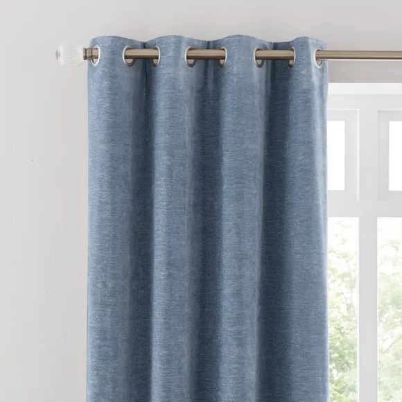Vintage Chenille Eyelet Curtains 1