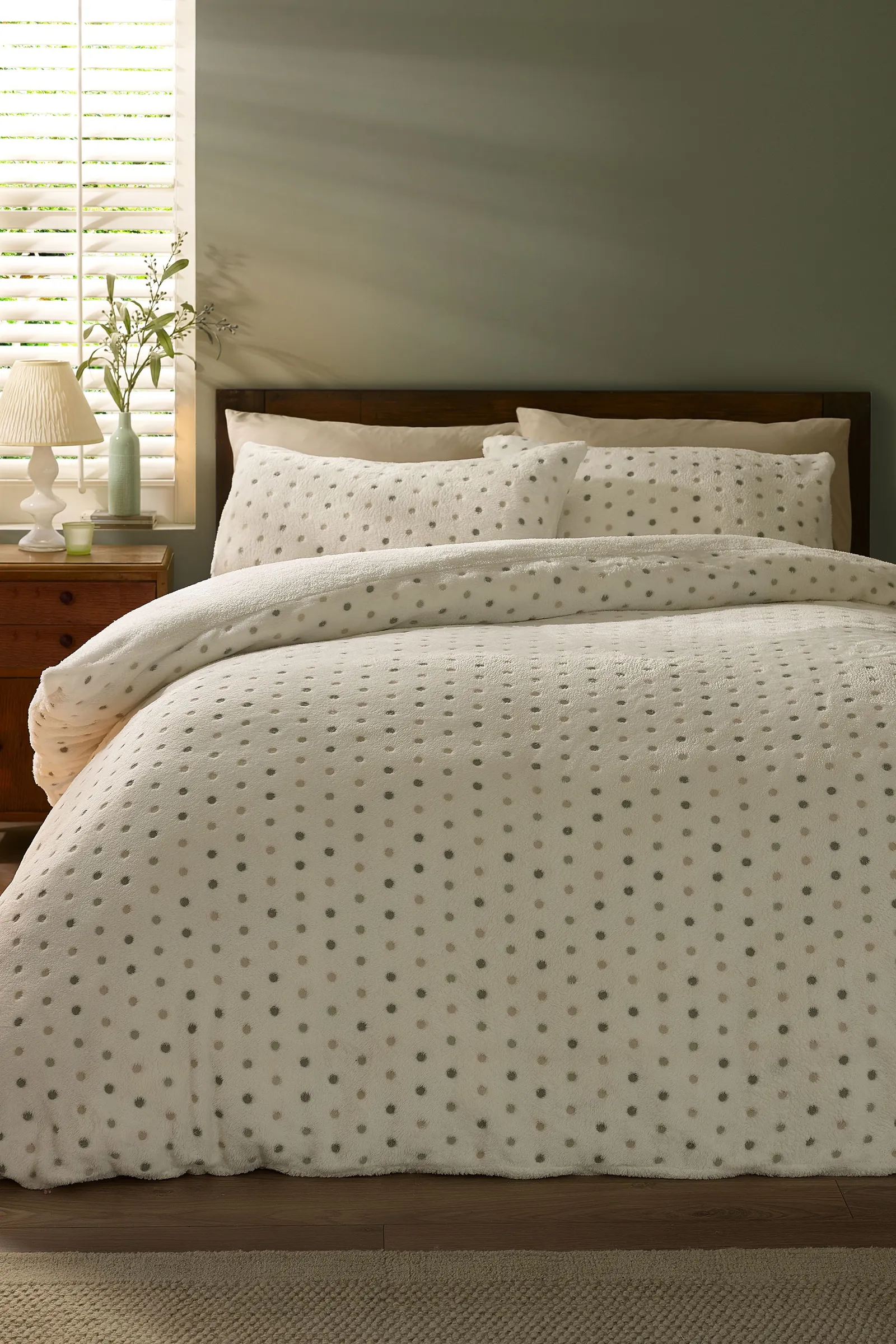 Catherine Lansfield 'Cosy Spot' Fleece Duvet Cover Set Cream