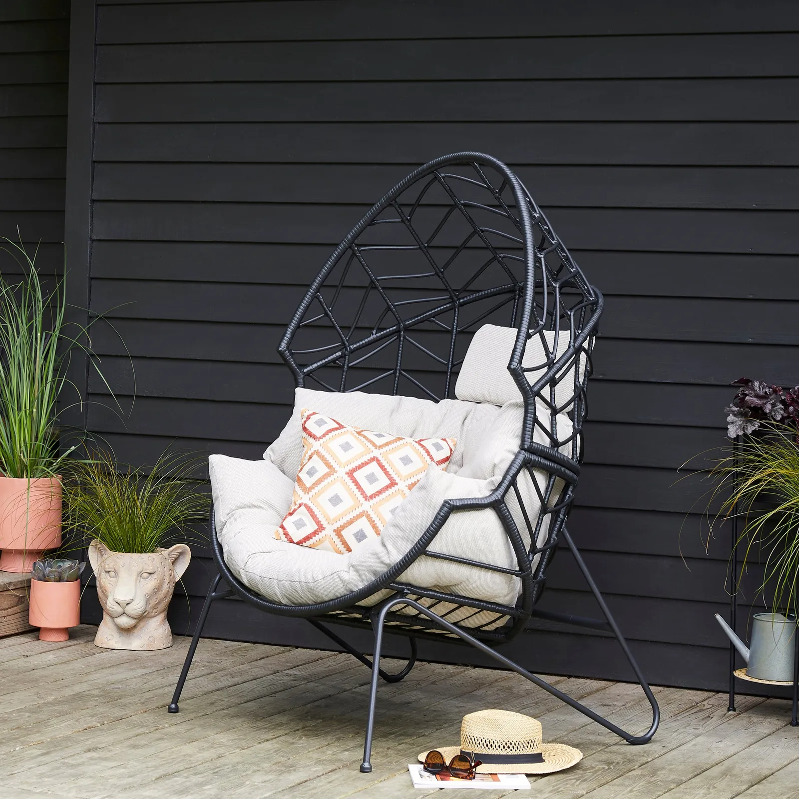 San Marino Black Pod Chair Black