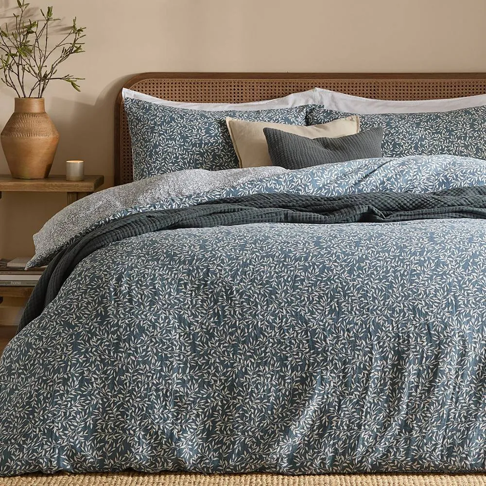 Yard Perrie Leaf Muslin 100% Cotton Duvet Cover Set in Blue 1