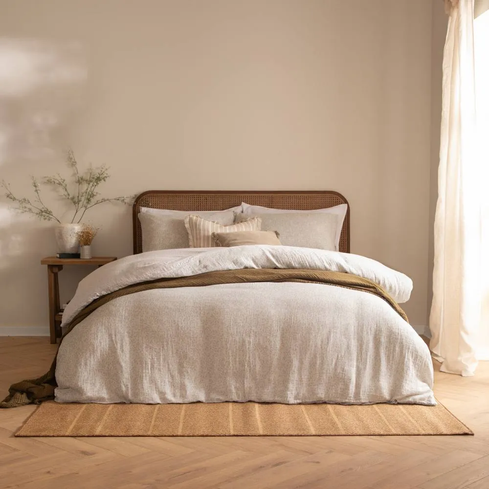 Yard Perrie Leaf Muslin 100% Cotton Duvet Cover Set in Natural