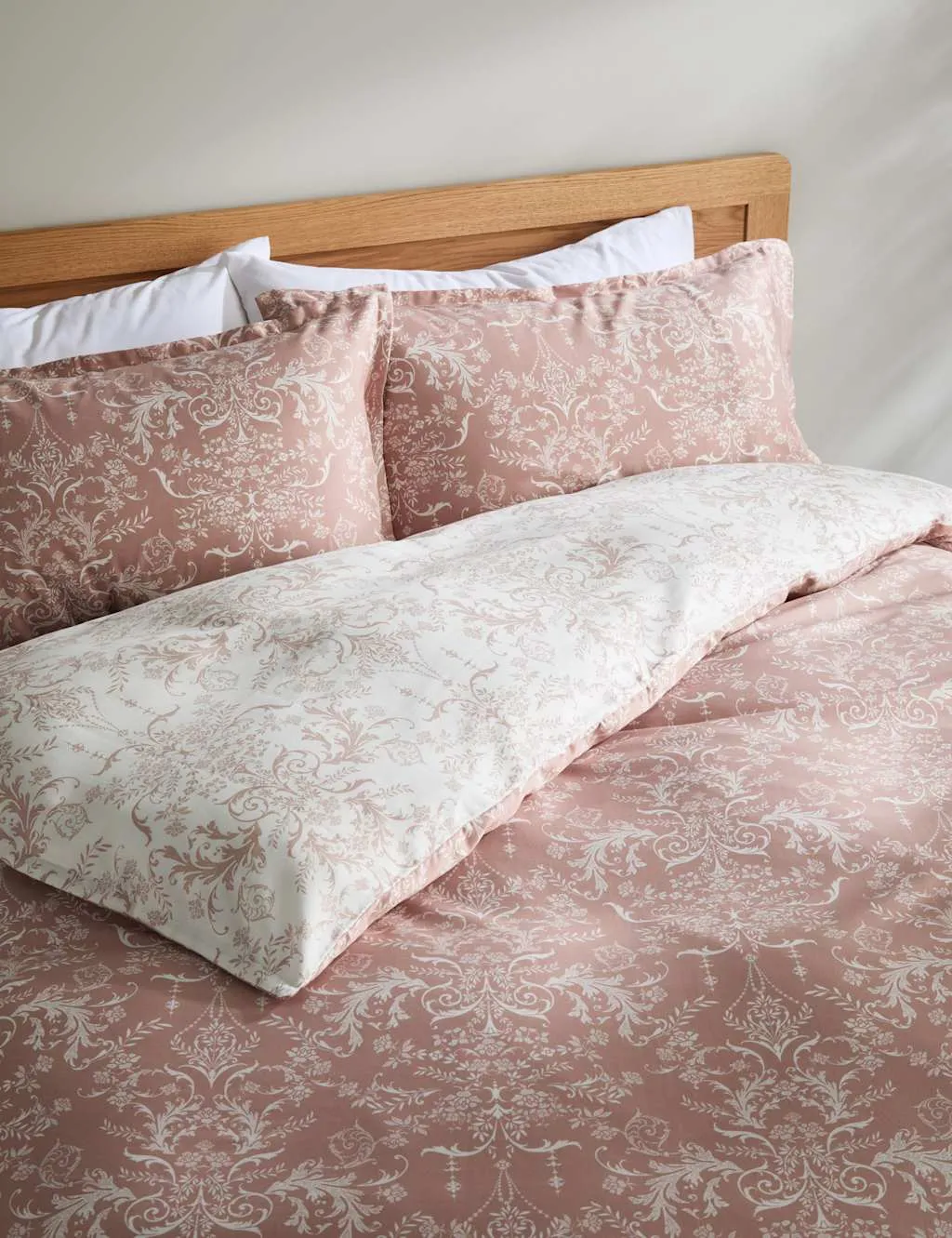 M&S Aida-Alouette Damask Sateen Bedding Set Pink Mix