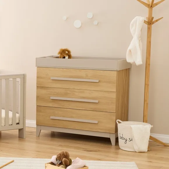 Tutti Bambini Hallee Chest Changer 1