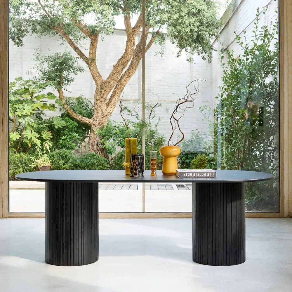 sweeek Oval dining table with oak veneer, seats 8 in Black 1