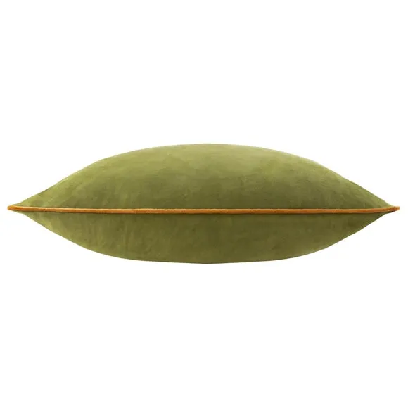 Furn. Square Cushion 3
