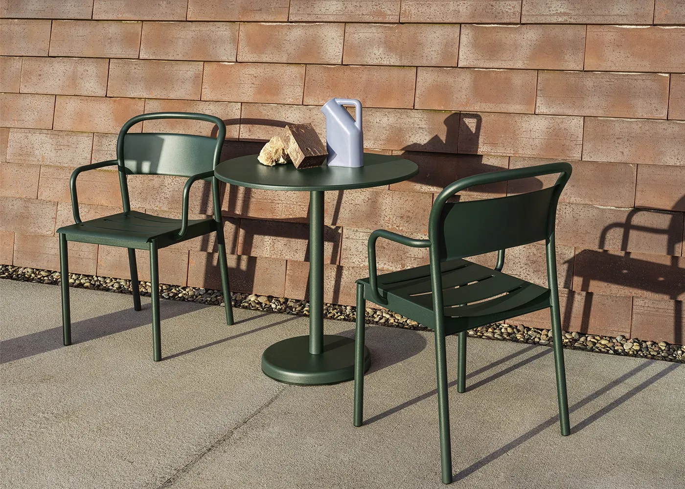 Muuto Linear Steel Coffee Table Dark Green 3