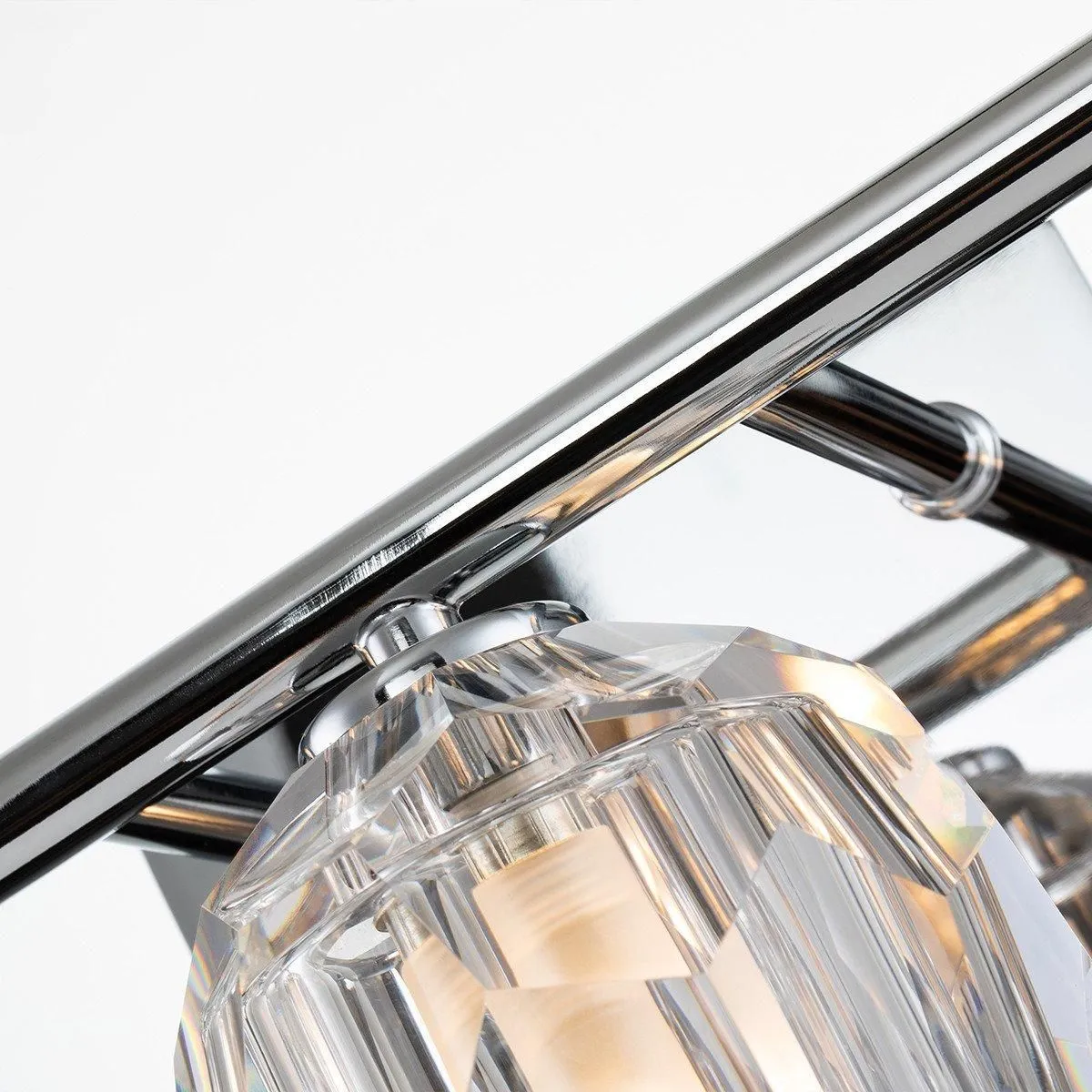 Netlighting Quoizel Regalia Wall Lamp Polished Chrome 3000K IP44 in Grey 3