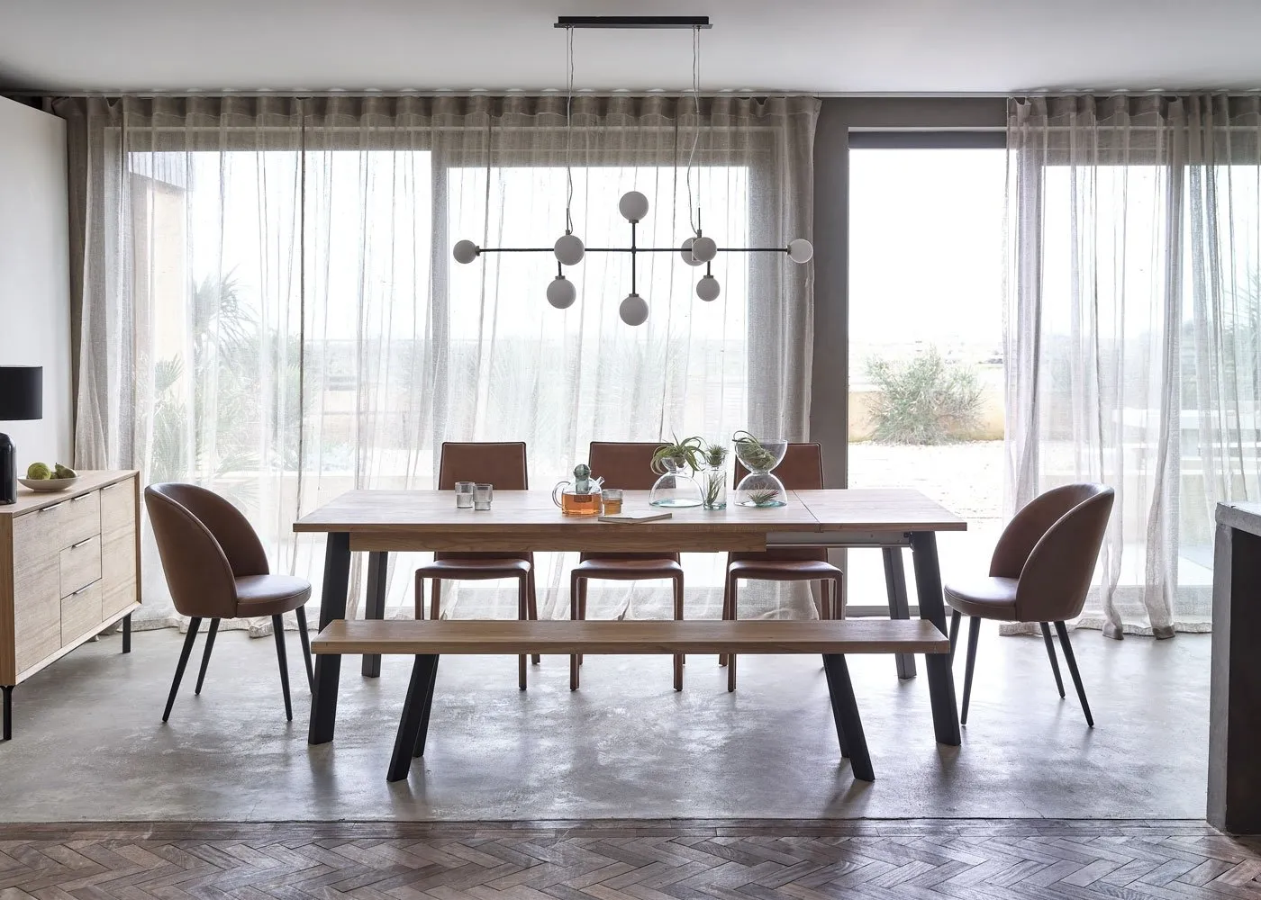 Heal's Nova Extending Dining Table Walnut L160 + 50cm x2 4