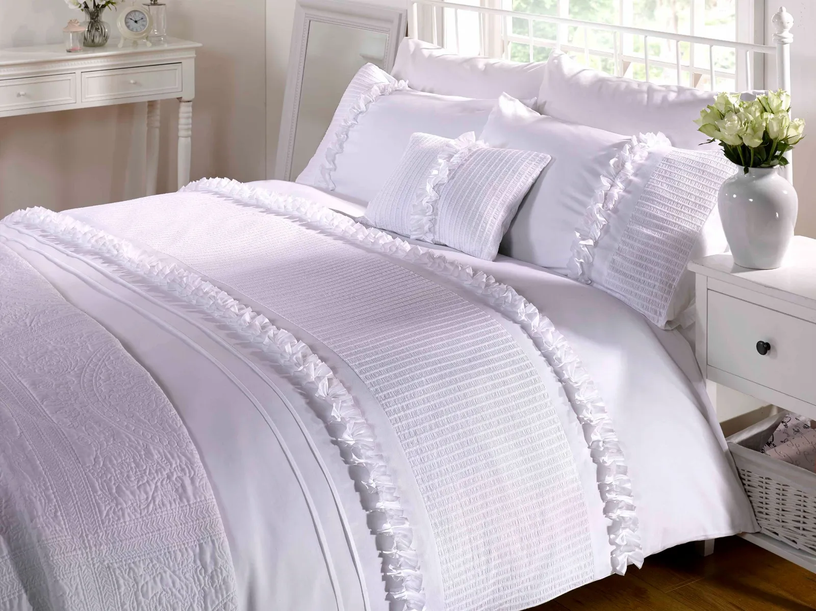 Rapport Home Serenity Polycotton Duvet Cover Set With Pillowcase in White