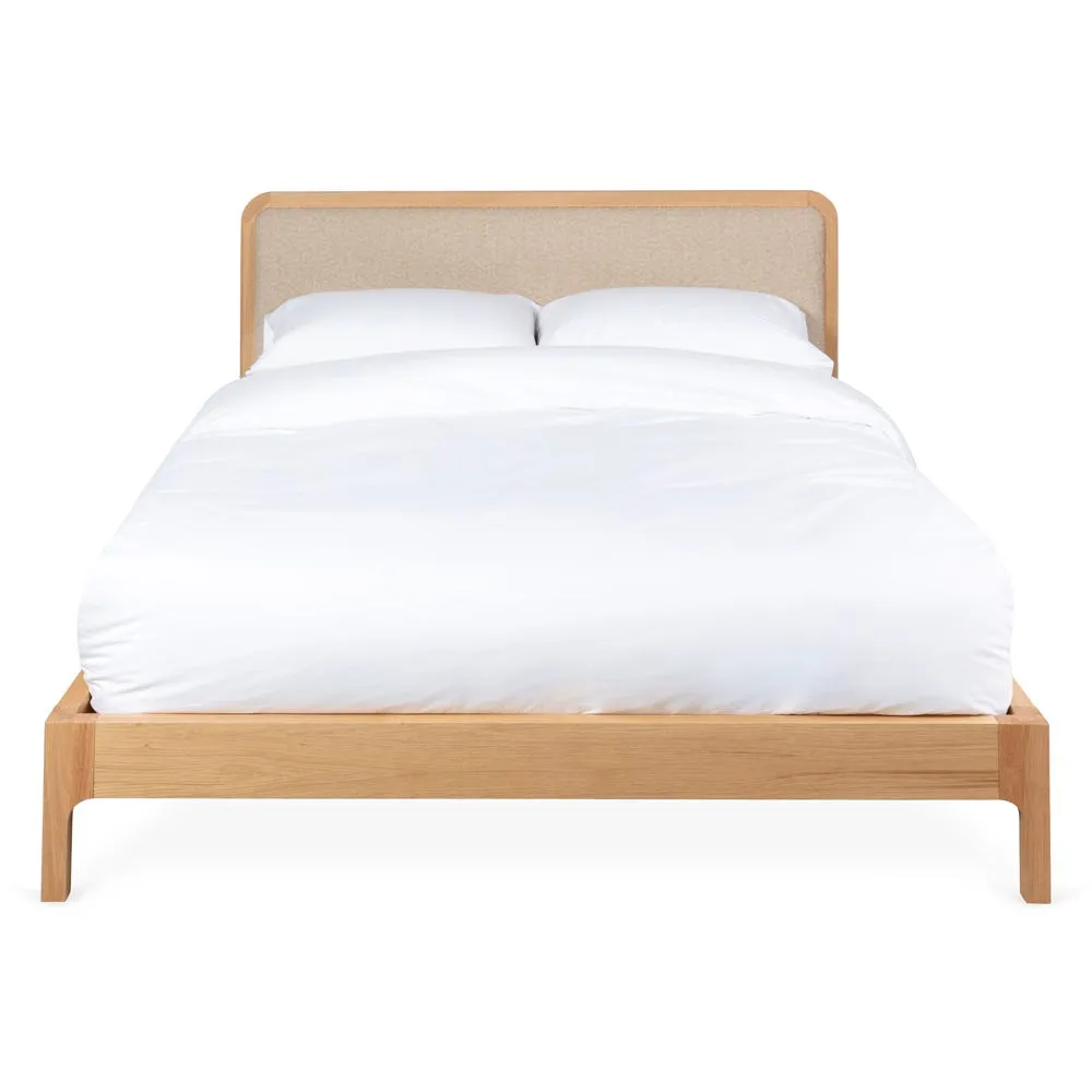 Heal's Artie Bed King Sized in Oak 2