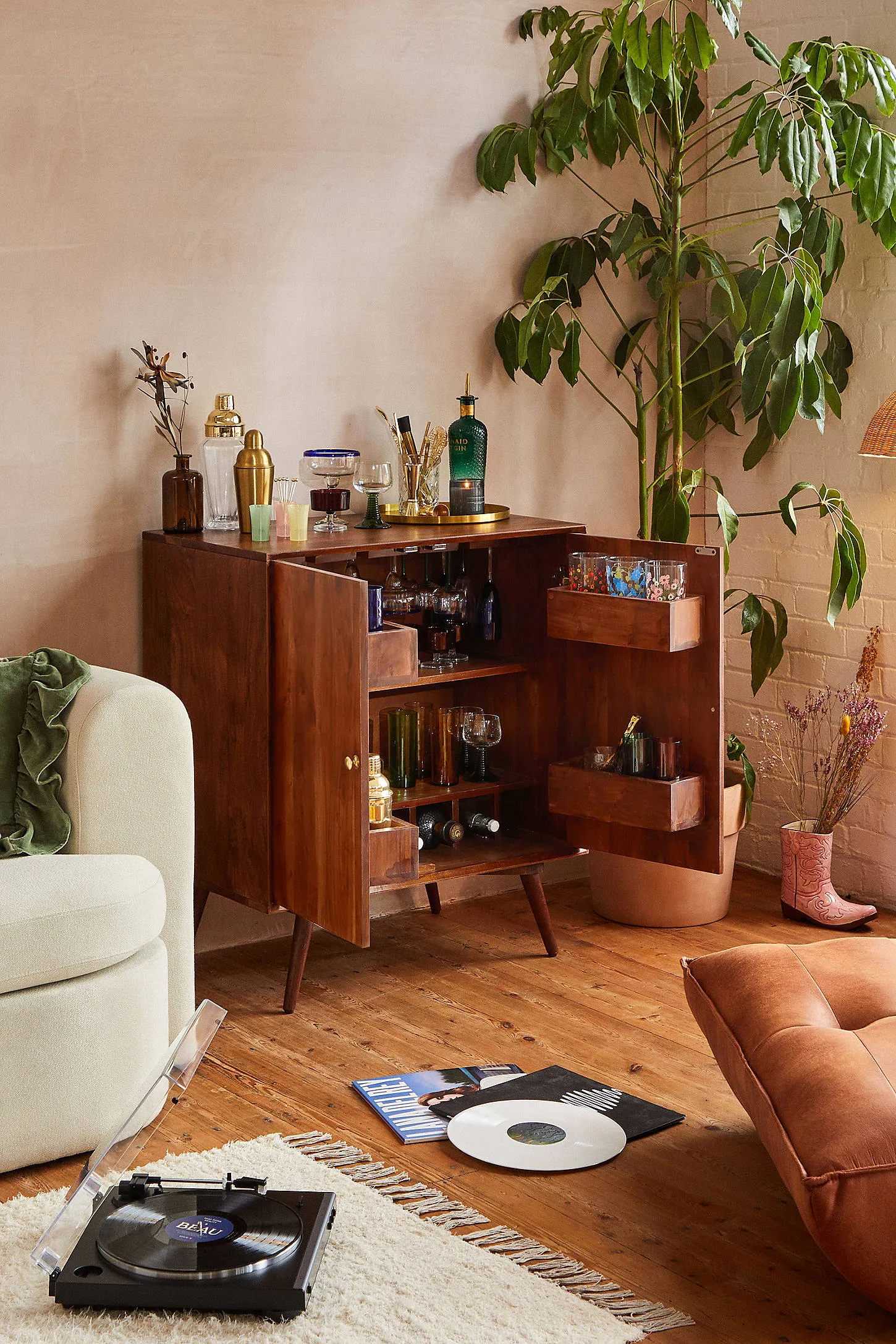 Cynthia Bar Cabinet - Brown 2