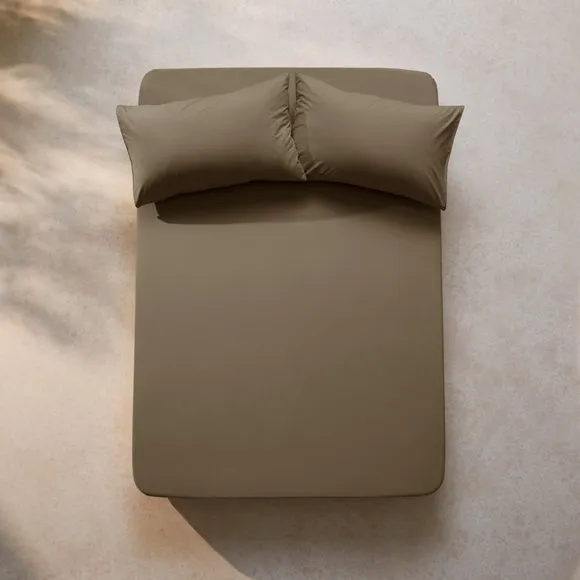 100% Egyptian Cotton 220 Thread Count True Grip® Fitted Sheet 5