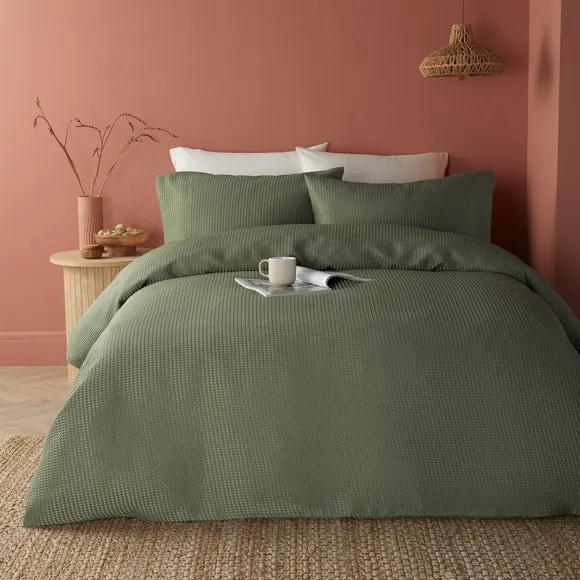 Serene Lindly Duvet Cover and Pillowcase Set 1