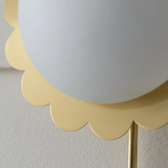Scallop Bathroom Hook Wall Light 3