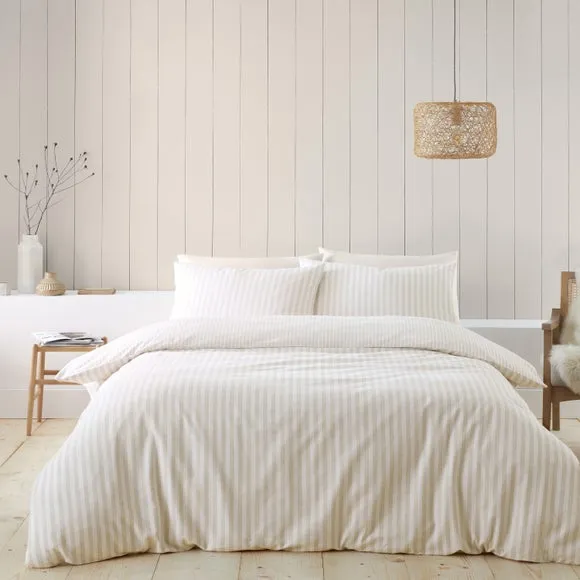Catherine Lansfield Stripe 100% Brushed Cotton Reversible Duvet Cover & Pillowcase Set 1