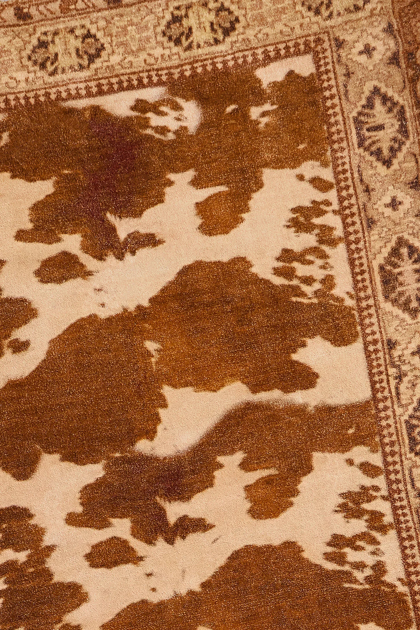 Leonore Cow 5x7ft / 150x210cm Rug - Neutral 3
