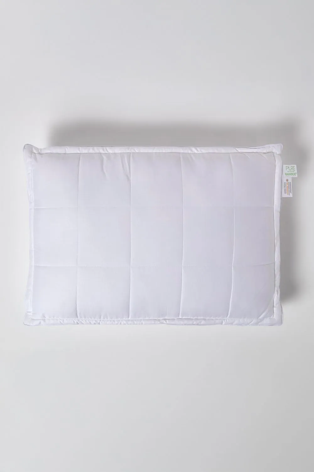 Homescapes Luxury Hypoallergenic Bamboo Pillow for Side Sleepers in White 2