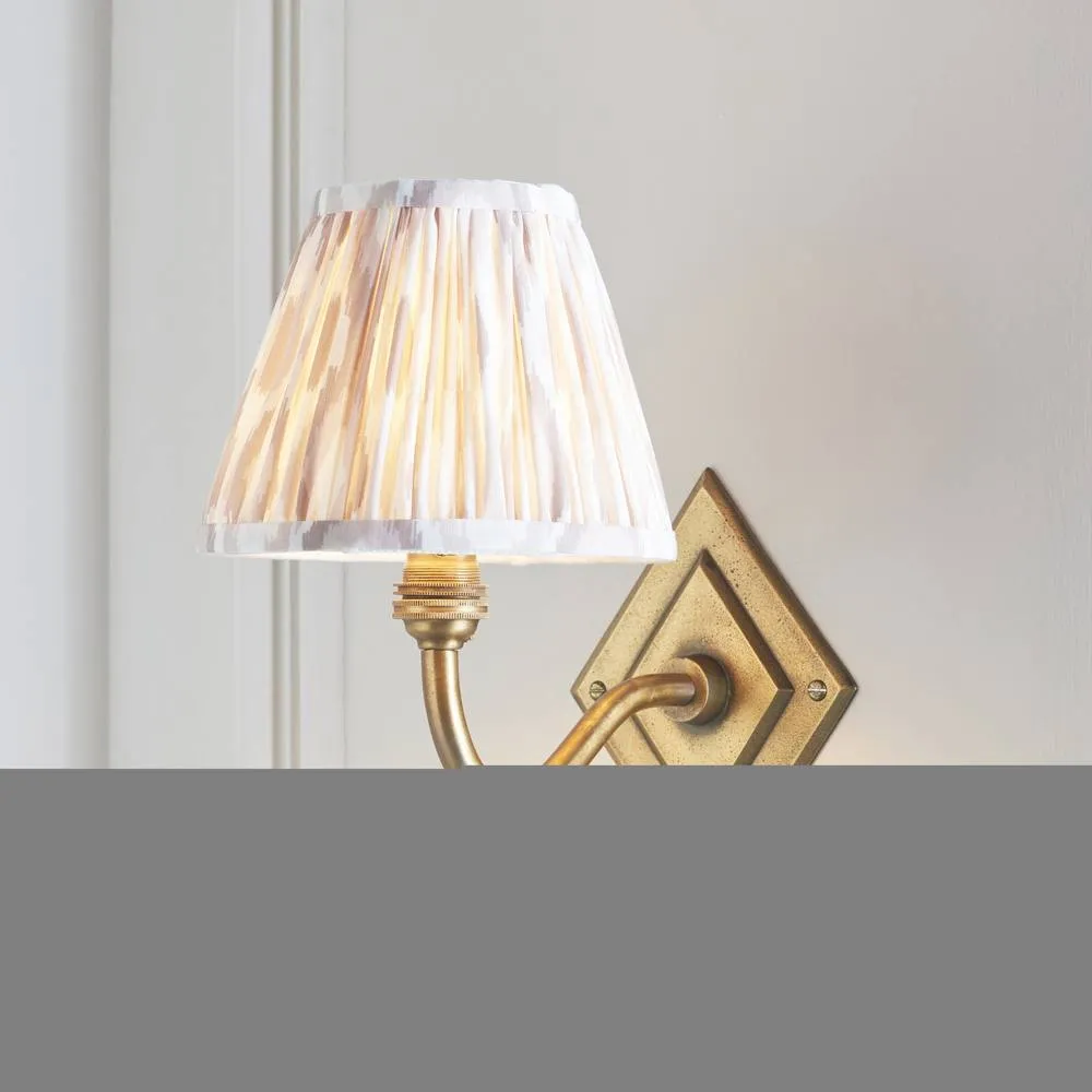 Netlighting Diamond Curve & Ikat 16cm Wall Lamp Antique Brass Neutral Print in Gold 2