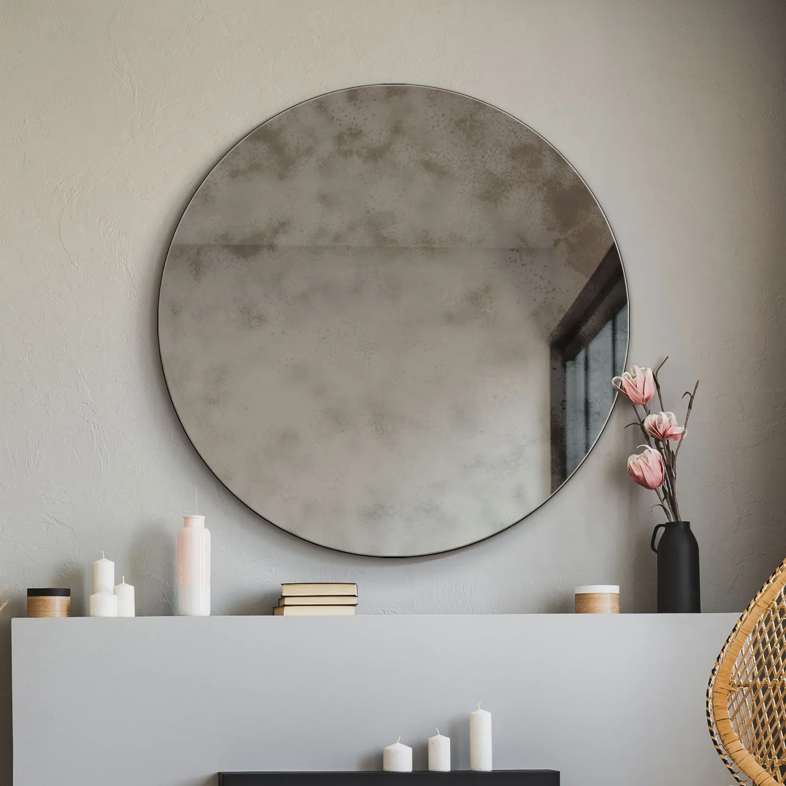 MirrorOutlet Round Circular Antiqued Mirror with Polished Edge 31" X 31" (80x80CM) in Silver