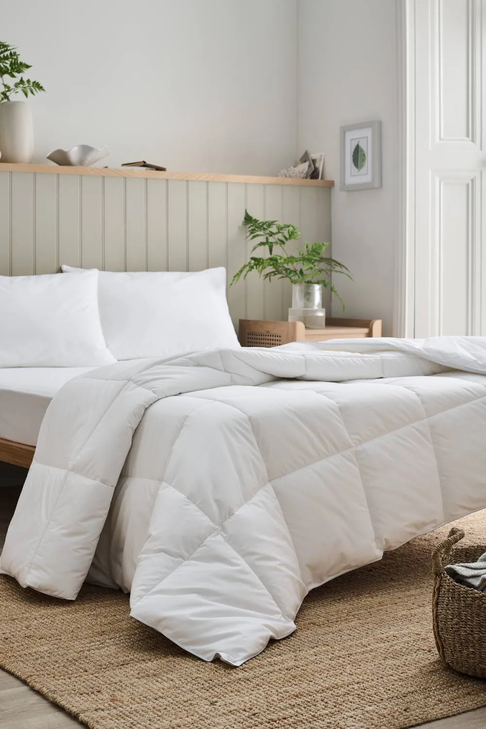 CHRISTY 'Cloud Loft' Lightweight All Season 10.5 Tog Duvet in White 1