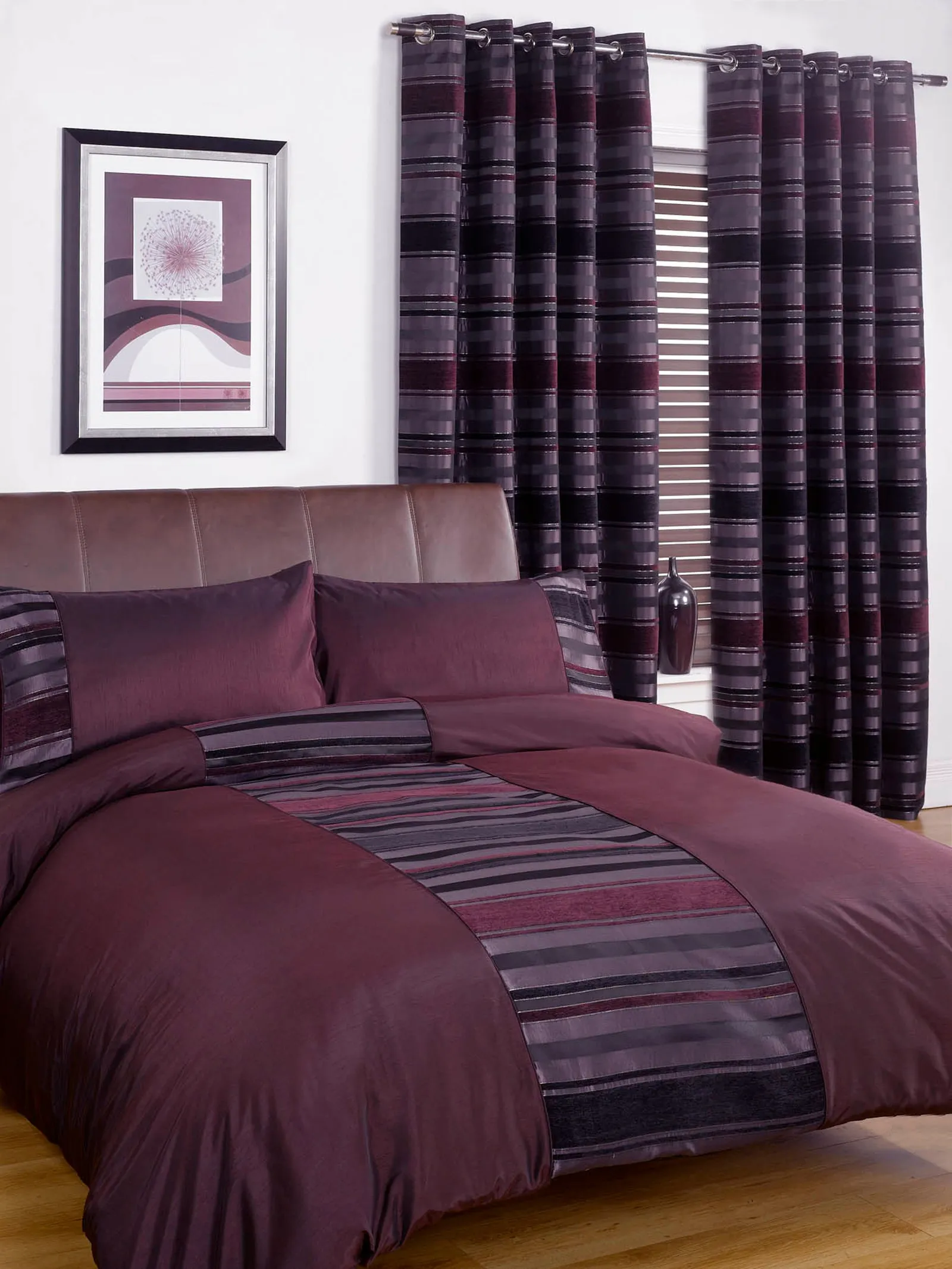 Rapport Home New York Polycotton Duvet Cover Set With Pillowcase in Aubergine