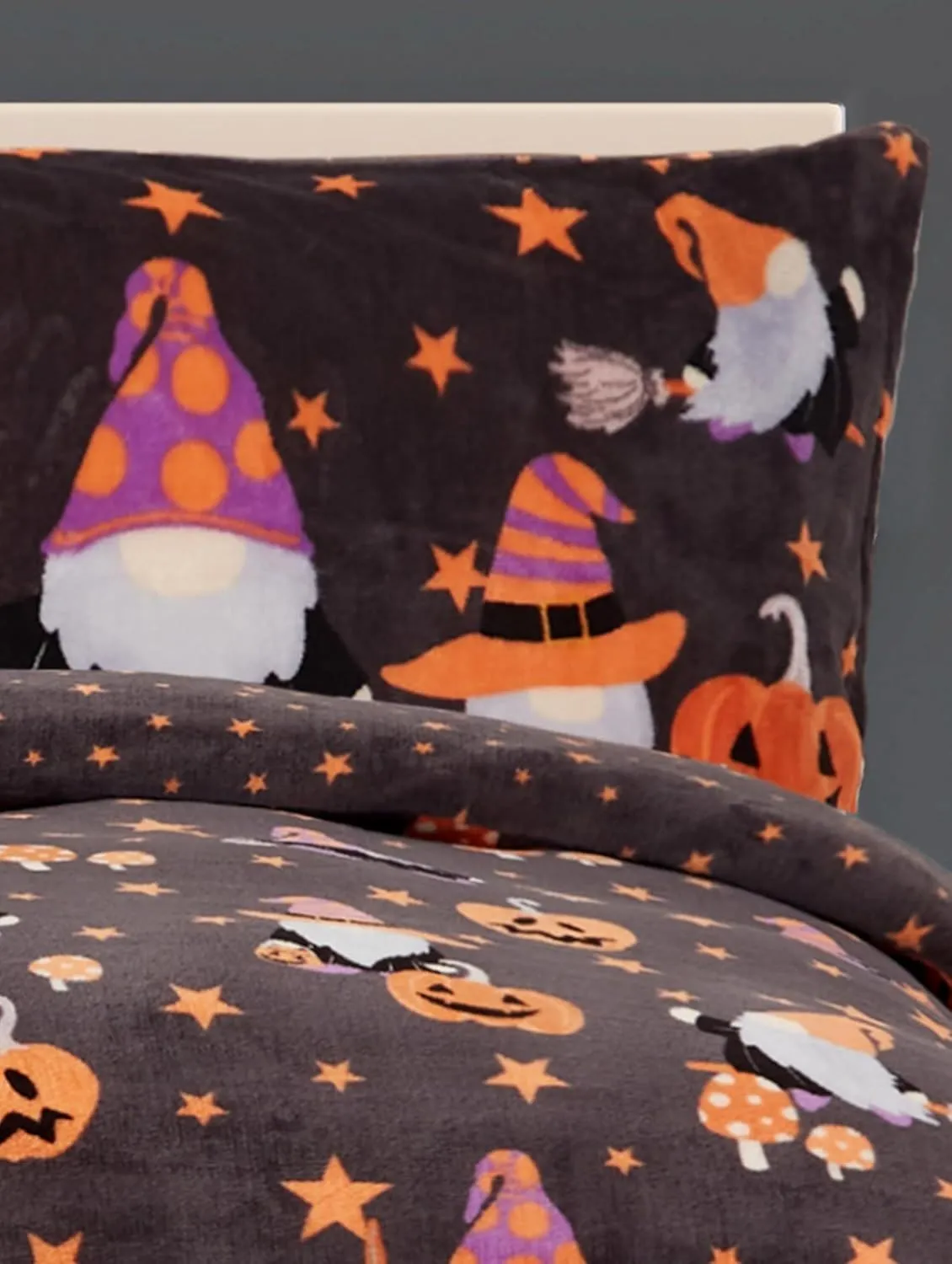 Smart Living Halloween Gonk Flannel Duvet Set Reversible Duvet Cover with Pillowcase in Charcoal 2
